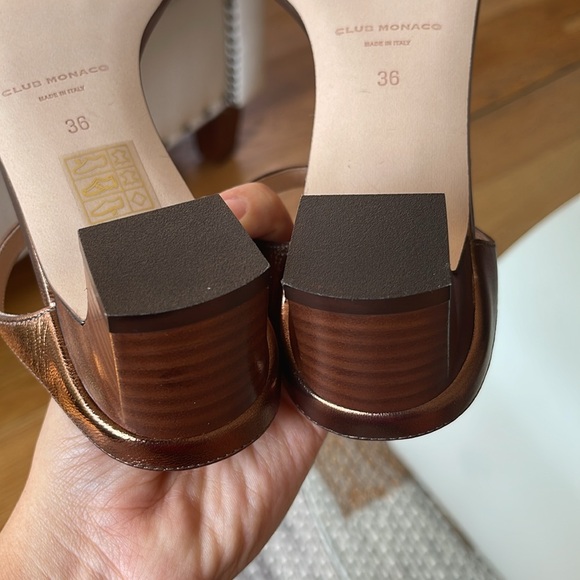 Club Monaco Women's Brown Sandals - Picture 8 of 9